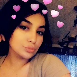 Meet your Posher, Carla